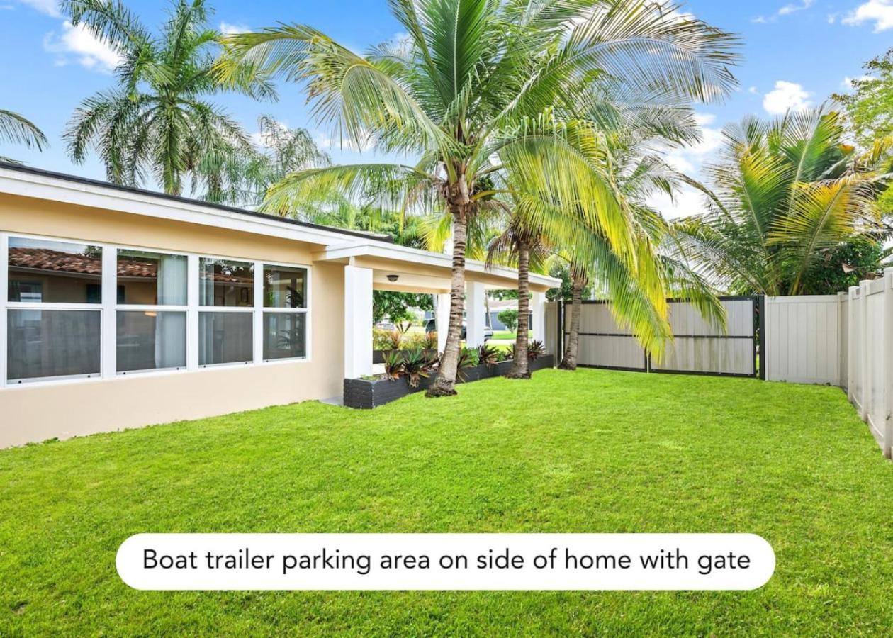 Modern Bungalow Near Wilton Drive I Pool Table Fort Lauderdale Exterior photo
